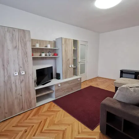 Apartament Carla-Maria Deva Exterior photo